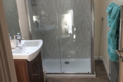 Shower-Room